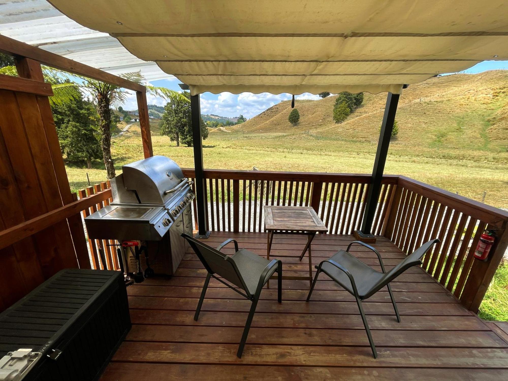 Bush Cabin Your Own Place Stunning Views 타우마루누이 외부 사진